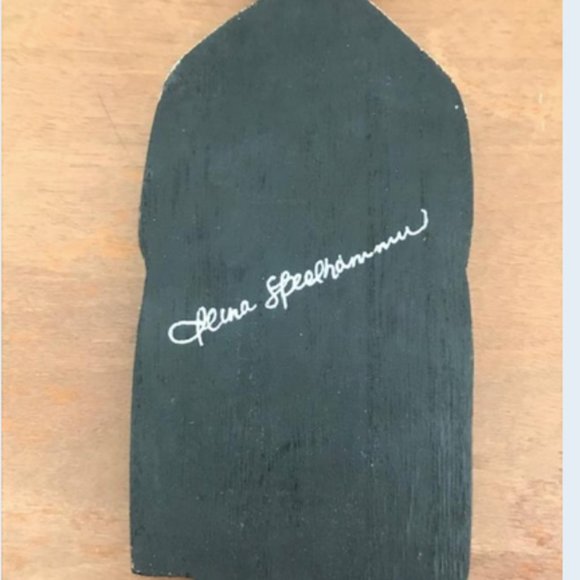 Ilona Steelhammer - Scarecrow - Picture 3 of 4